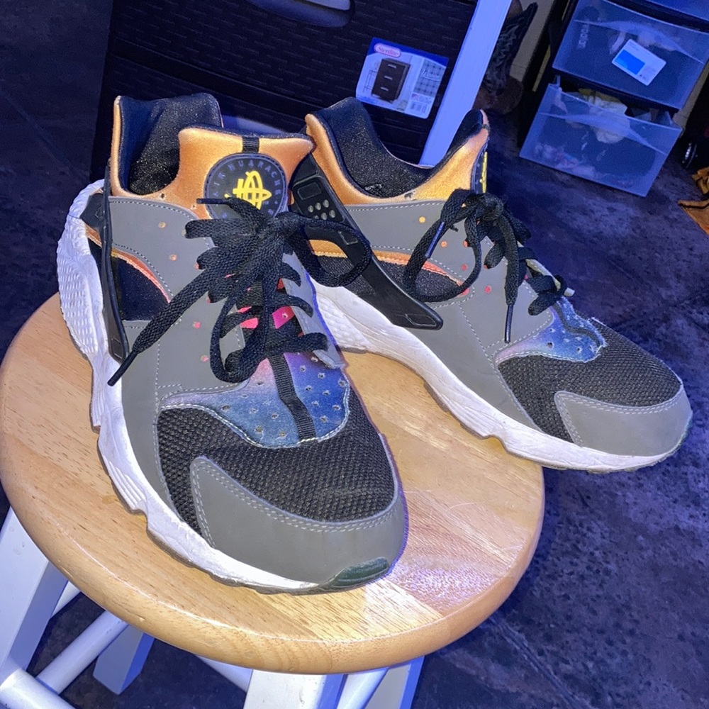 Nike Air Huarache Shoes
